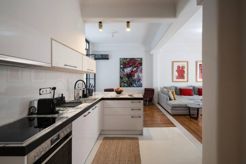 Ebullience - Stylish & Chic Athens Apartment Exterior photo